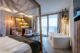 Romantikhotel und Luxus-Chalets in Bayern Hüttenhof Zimmer Badewanne